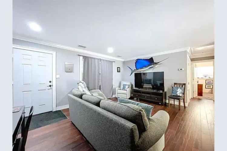 House For Sale , 910, Lakeside Drive, Largo, Florida