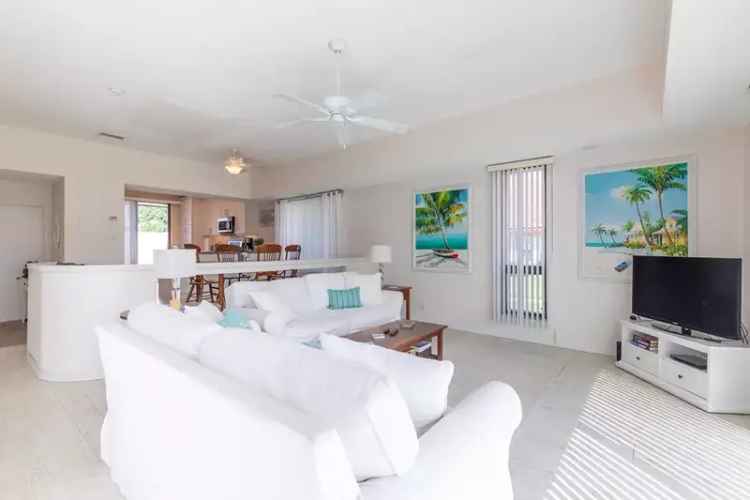 Updated 1-Bedroom Villa in Riverfront Community