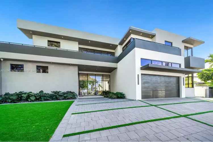 House For Sale , 1940, Northeast 193rd Street, North Miami Beach, Florida