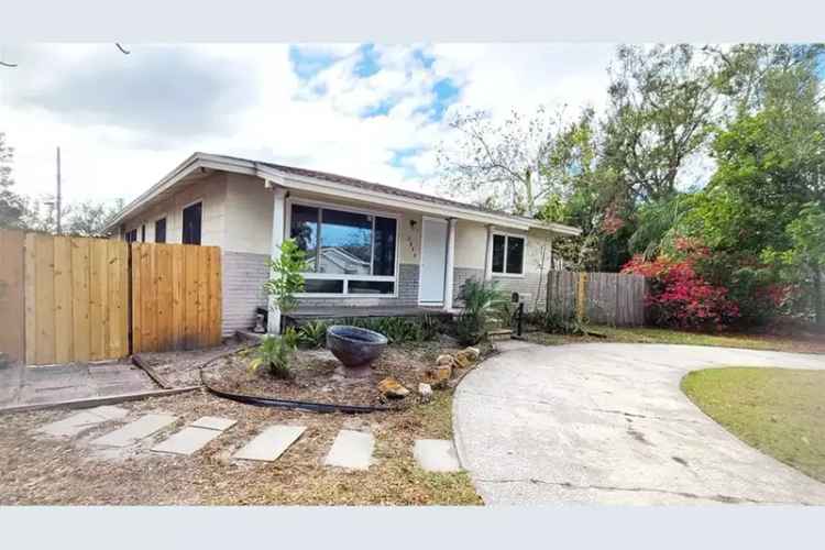 3 Bed 1.5 Bath Home with Double Lot and Garages in St Petersburg