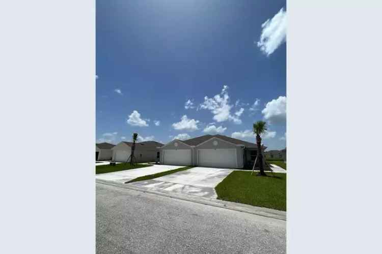 House For Sale , 9114, Aegean Circle, Lehigh Acres, Florida