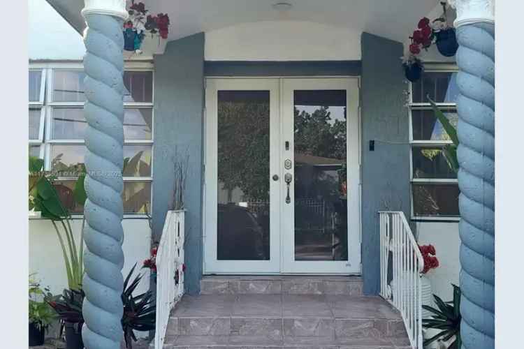 House For Sale , 6730, Northeast Miami Place, Miami, Florida