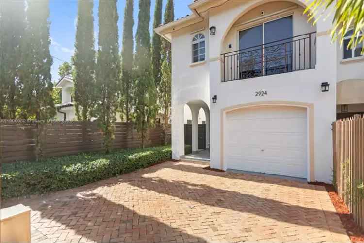 House For Sale , 2924, Bridgeport Avenue, Miami, Florida