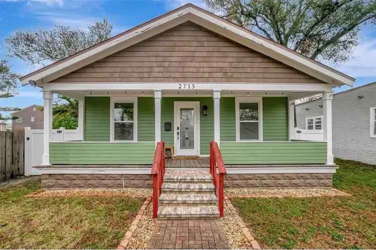 3-Bedroom Bungalow with Swim Spa and Modern Updates