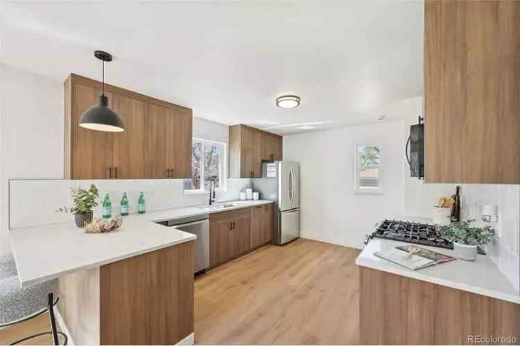 Beautifully Renovated South Denver Home Near Harvard Gulch Park