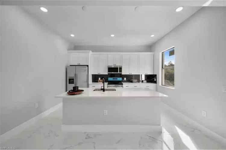 House For Sale , 3218, 57th Street West, Florida
