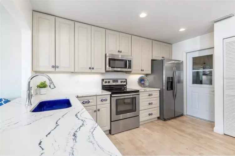 House For Sale , 604, Foxwood Boulevard, Englewood, Florida