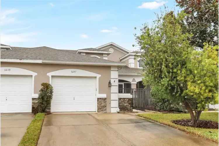 Updated Townhome near Orlando Gated Community Pool Gym