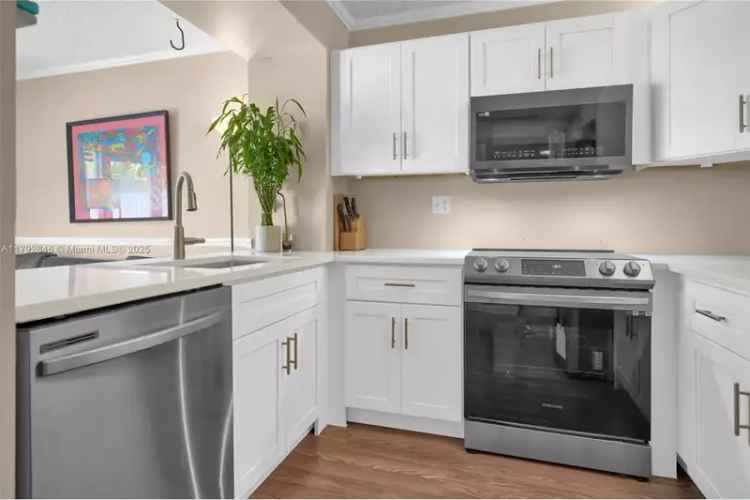 House For Sale , 10194, Southwest 77th Court, Kendall, Florida