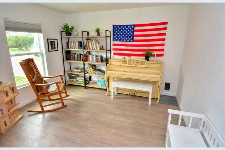 2019 Built 4 Bedroom Home Near Jensen Beach