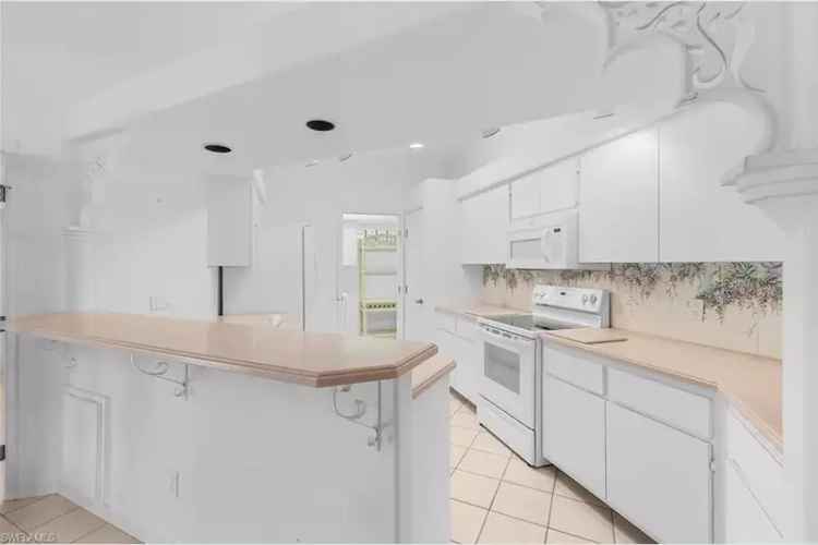 House For Sale , 9439, Palm Island Circle, North Fort Myers, Florida