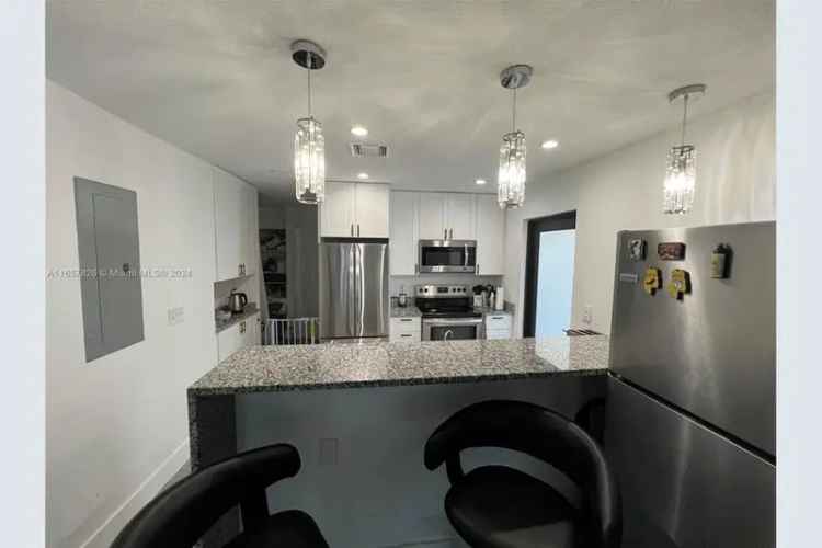 House For Sale , 1810, Northwest 69th Terrace, Miami, Florida