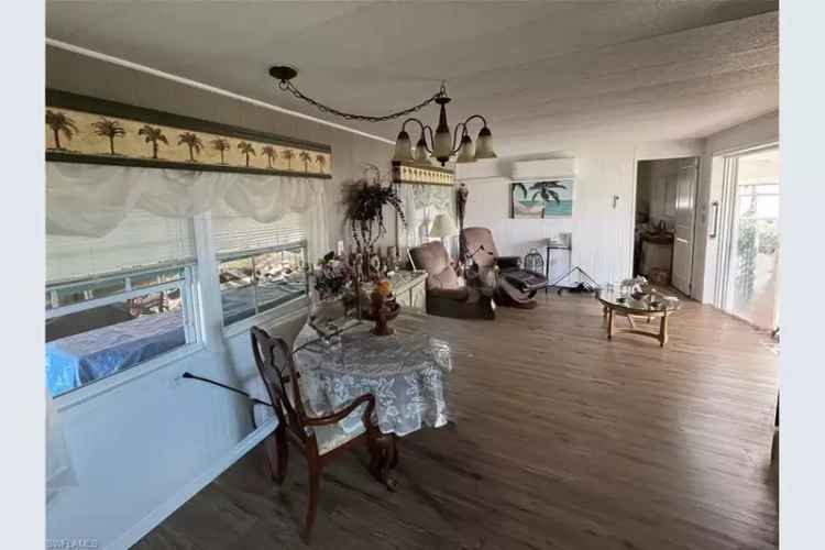Mobile home For Sale , 108, Enchanting Boulevard, East Naples, Florida