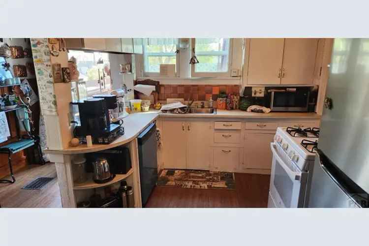 House For Sale , 927, East 11th Street, Pueblo, Colorado