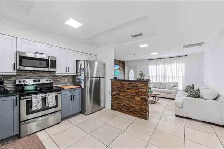 House For Sale , 3104, 26th Street Southwest, Lehigh Acres, Florida