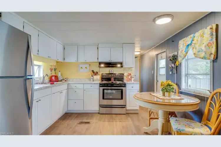 Mobile home For Sale , 201, Brandywine Lane, North Fort Myers, Florida