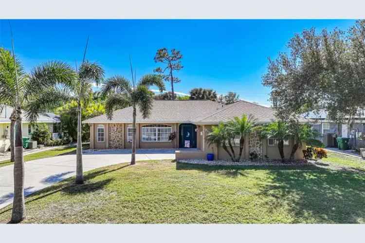 House For Sale , 18395, Edgewater Drive, Port Charlotte, Florida