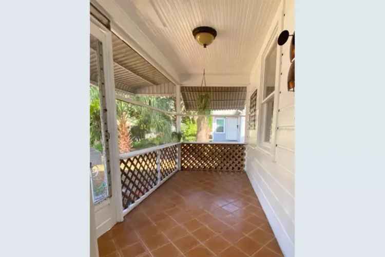 2-Bed 1-Bath Home with Detached Garage in Central Oak Park