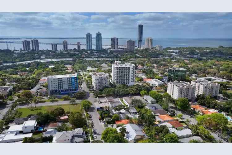 House For Sale , 340, Southwest 20th Road, Miami, Florida