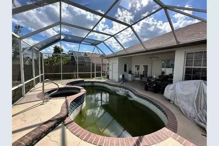 2700 sq ft Home with Pool Spa New Roof Needs TLC Cash Buyer Preferred