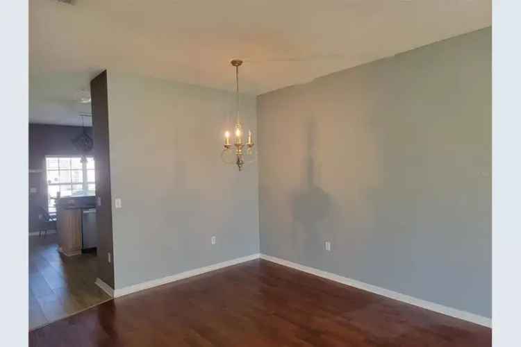 3 Bedroom Townhome in Gated Village at Lake Highlands