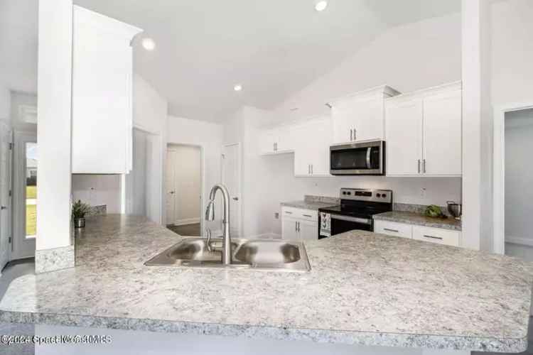 House For Sale , 930, San Filippo Drive Southeast, Palm Bay, Florida