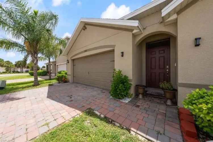 4 Bedroom 2 Bathroom Home with Remodeled Master Suite and Fire Pit
