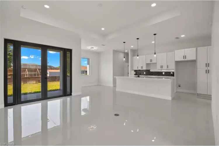 House For Sale , 2918, 43rd Street West, Florida