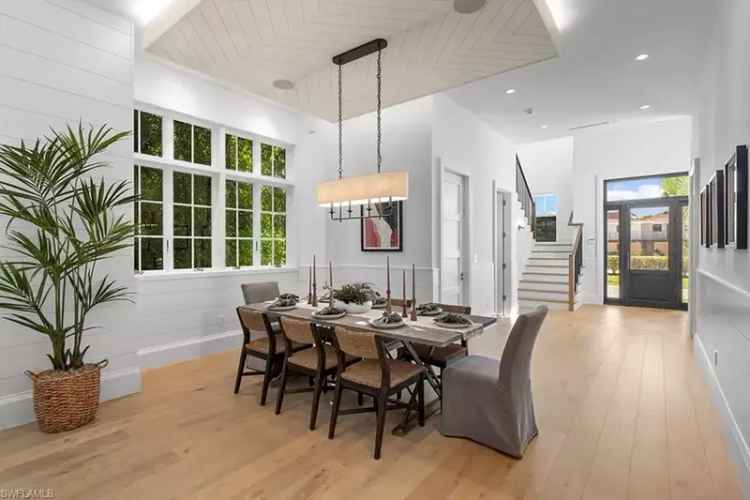 House For Sale , 845, 11th Avenue South, Naples, Florida
