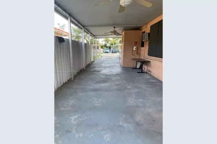 House For Sale , 3444, Northwest 4th Street, Miami, Florida