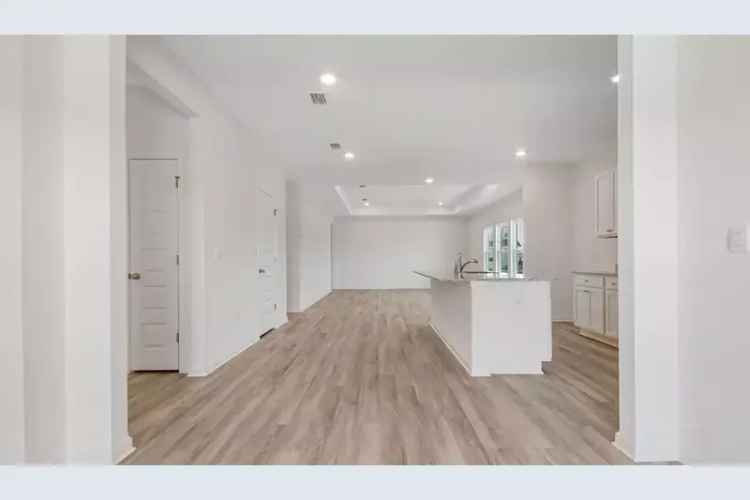 Mason Floorplan Open Concept Home with Granite Countertops and EVP Flooring