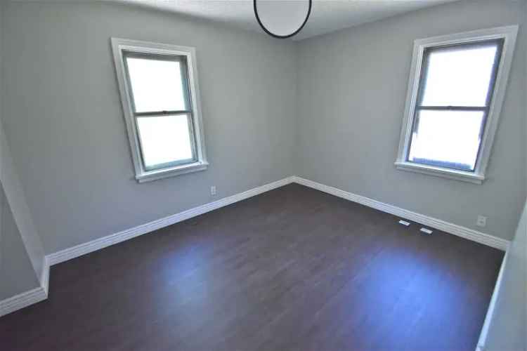 4+ Bedroom Renovated Home Near 700 East and Van Winkle Expressway