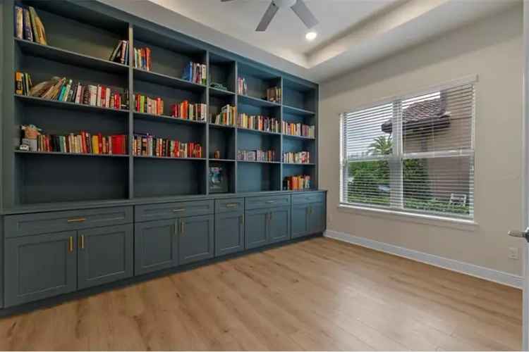 Luxury 5-Bedroom Home in Lake Nona with Resort Amenities