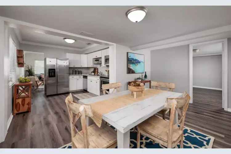 Updated 3-Bedroom Home in St Petersburg with Large Backyard