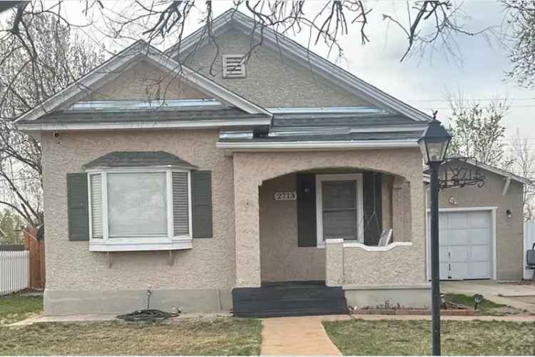 House For Sale , 2713, Spruce Street, Pueblo, Colorado