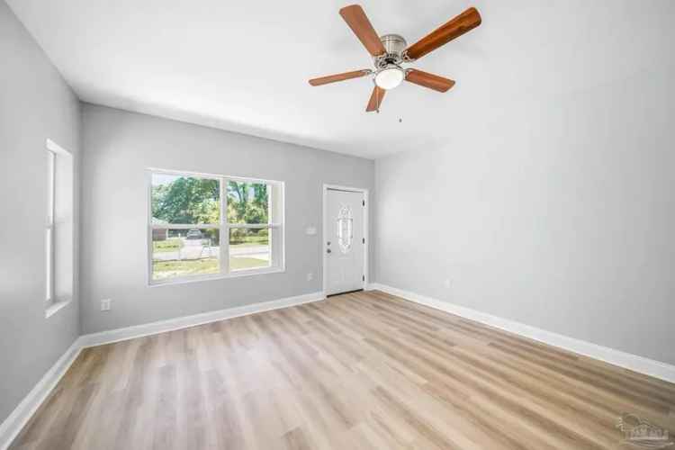 Brand New 3 Bed 2 Bath Home in Pensacola - Open Floorplan - Granite Counters