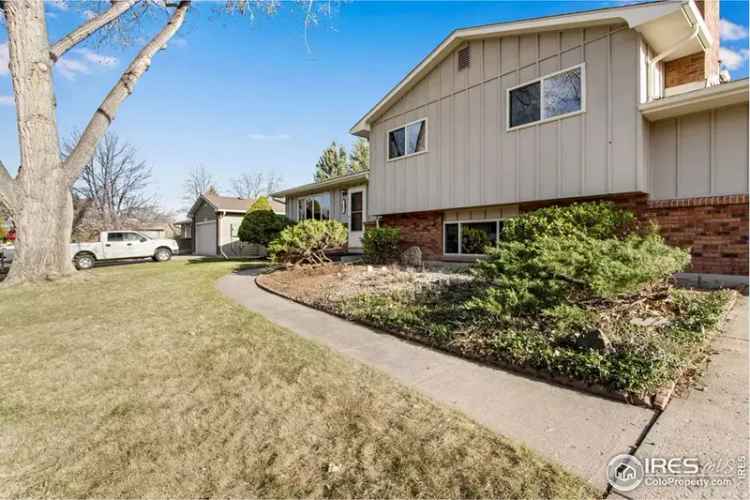 Fort Collins Tri-Level Home 4 Bedrooms 3 Bathrooms Large Lot
