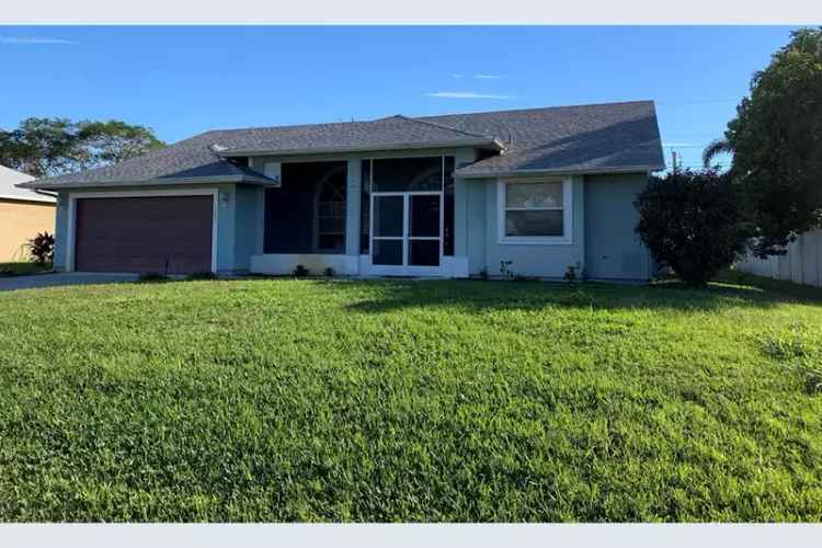 3 2 2 Home Near Schools and Major Highways