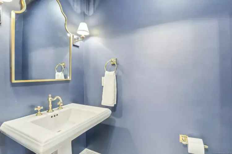 House For Sale , 34, Bruschi Lane, Ridgefield, Connecticut