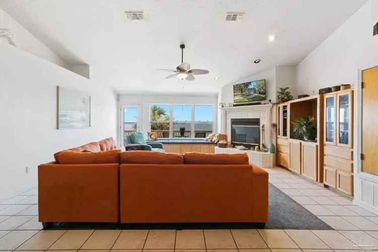 Perdido Bayfront Home: Custom Built, High & Dry, Spacious, Peaceful Retreat