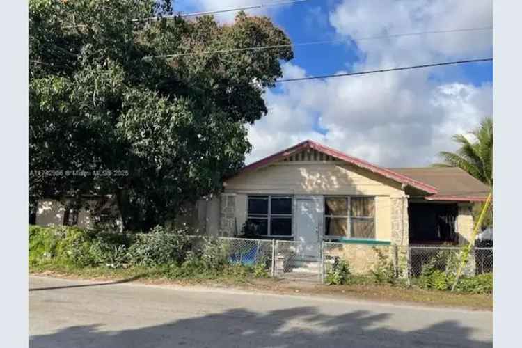 House For Sale , 148, Northeast 57th Street, Miami, Florida