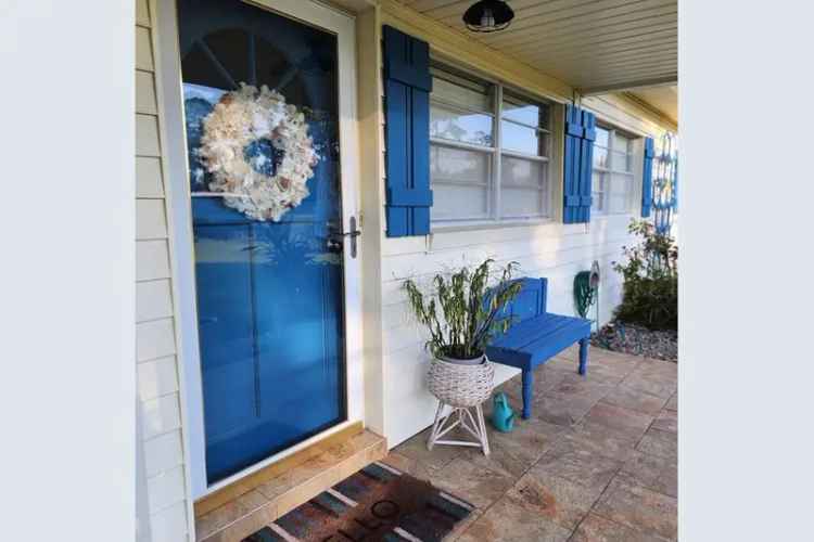 Charming 3-Bedroom Home in Port St Joe - Move-In Ready