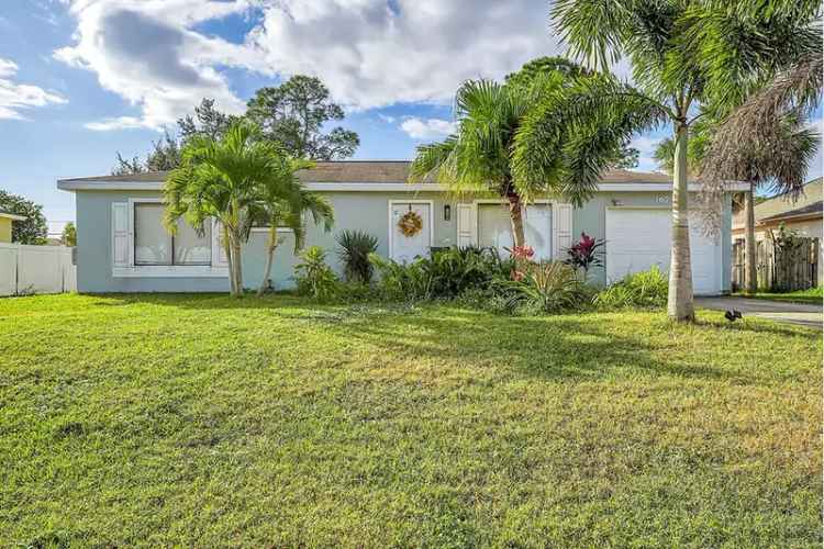House For Sale , 167, Southwest Tulip Boulevard, Port Saint Lucie, Florida