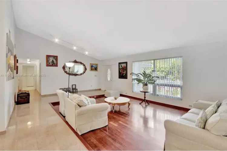 House For Sale , 7600, Southwest 124th Street, Pinecrest, Florida