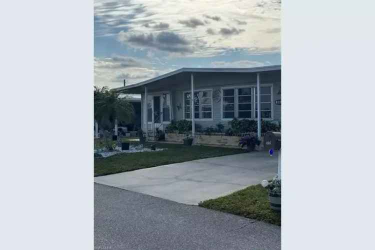 Mobile home For Sale , 559, Peace Lake Court, North Fort Myers, Florida