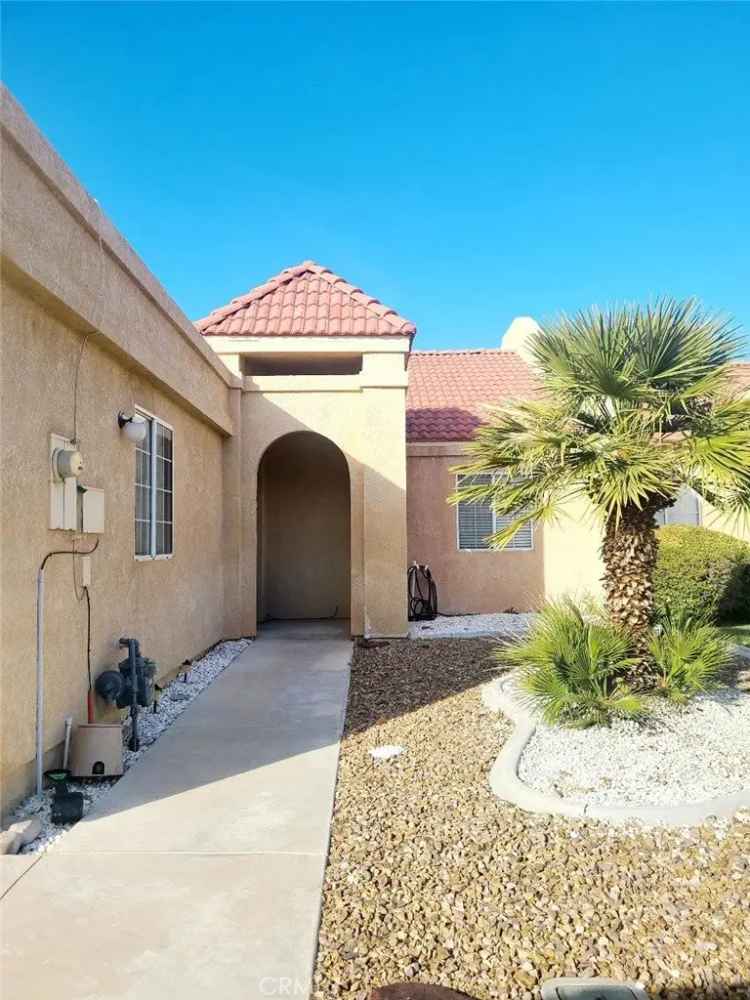 Charming 2-Bed 2-Bath Home in 55+ Jess Ranch Community