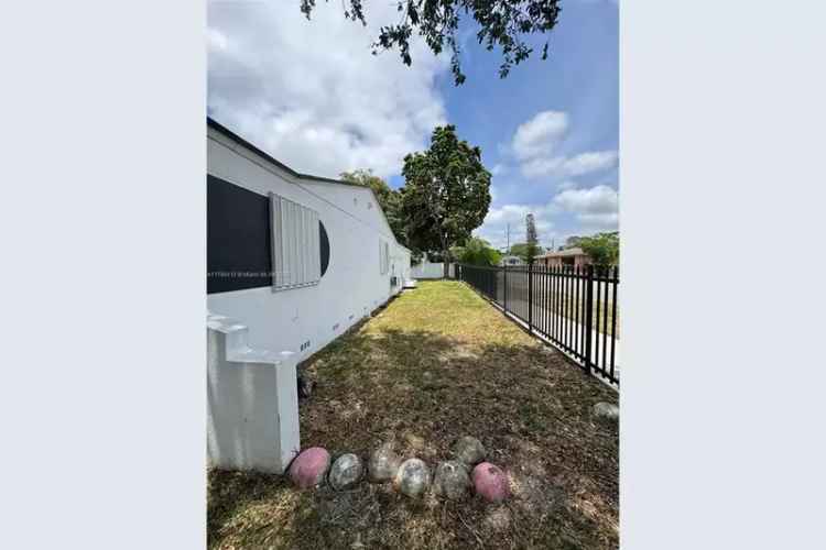 House For Sale , 1501, Northwest 42nd Street, Miami, Florida