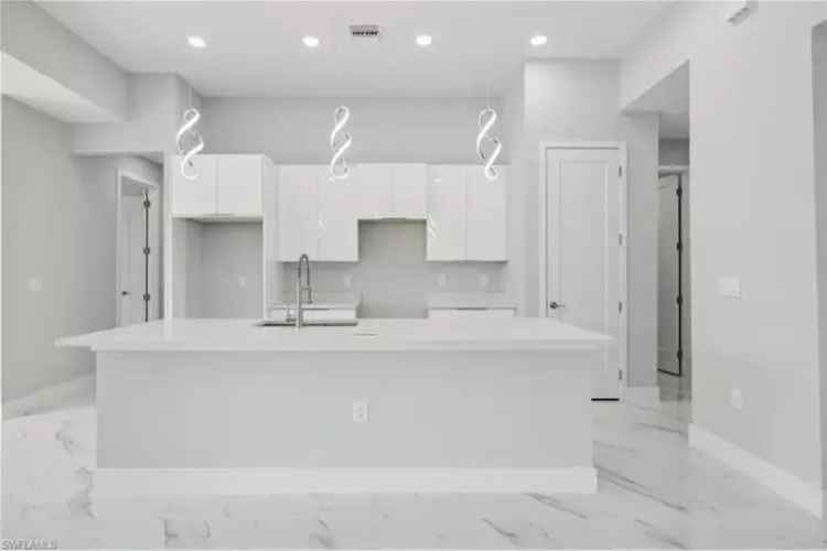 House For Sale , 1205, Hibiscus Avenue, Florida