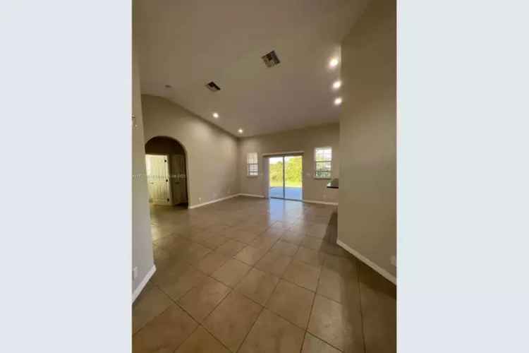House For Sale , 3108, 10th Street West, Lehigh Acres, Florida