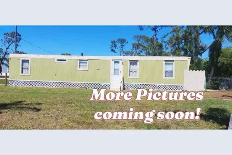 Fully Furnished 2-Bed 1.5-Bath Mobile Home with Storage Shed